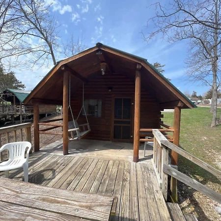 Secluded Rustic Cabin With Views Блумингтън Екстериор снимка